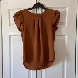 Milumia Round Neck Basic Pleated Top Cap Sleeve Small Coffee Brown